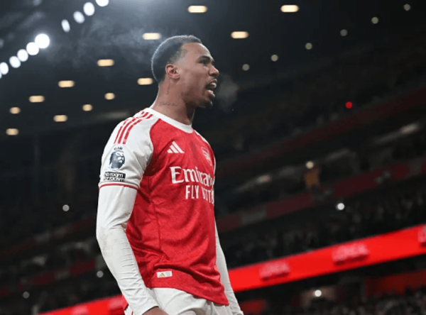 专业股票配资炒股 莱因克尔盛赞加布里埃尔: 他在球场上带给阿森纳强大的力量